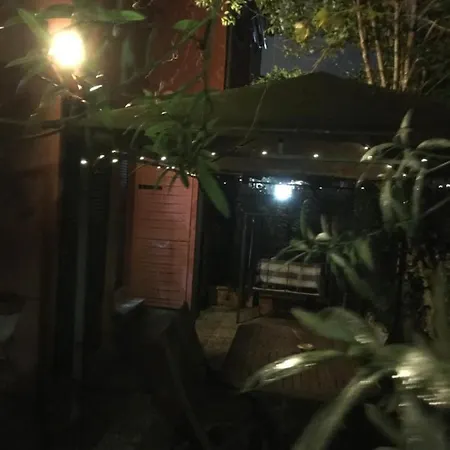 Appia Park 10 Min Dal Colosseo Апартаменты Рим